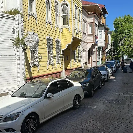Tree House Sultanahmet فندق *