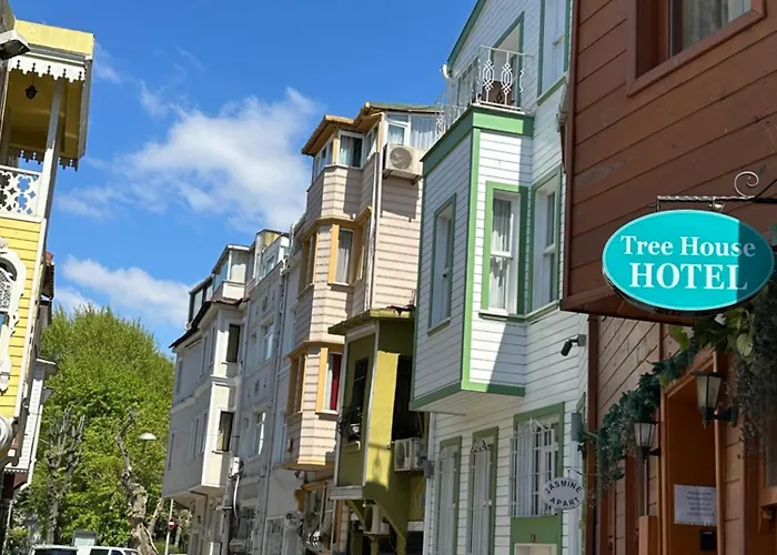 Tree House Sultanahmet Hotel