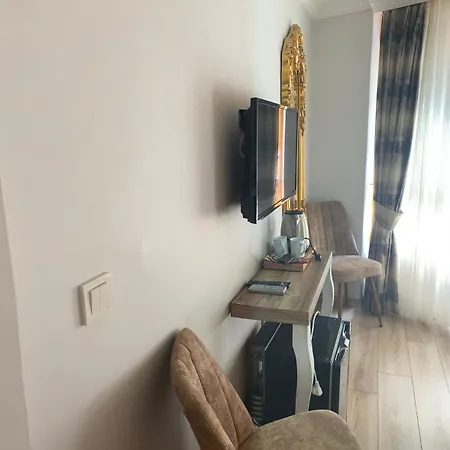 Tree House Sultanahmet Hotel